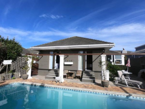  Leo's Den  Fish Hoek